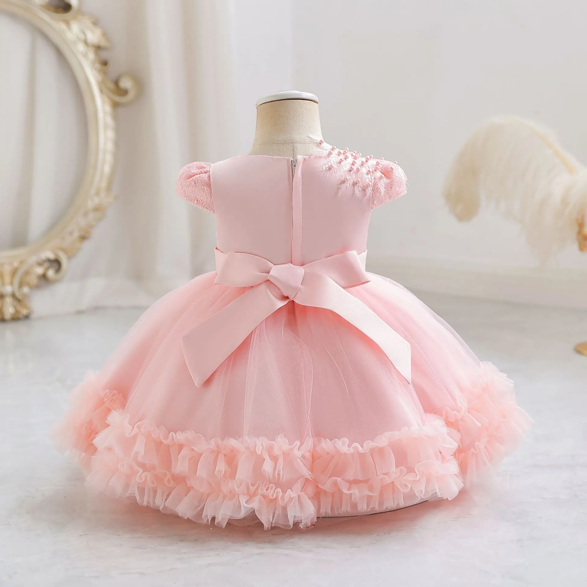 Adorable Puffy Tulle Princess Dress with Delicate Lace and Floral Accents