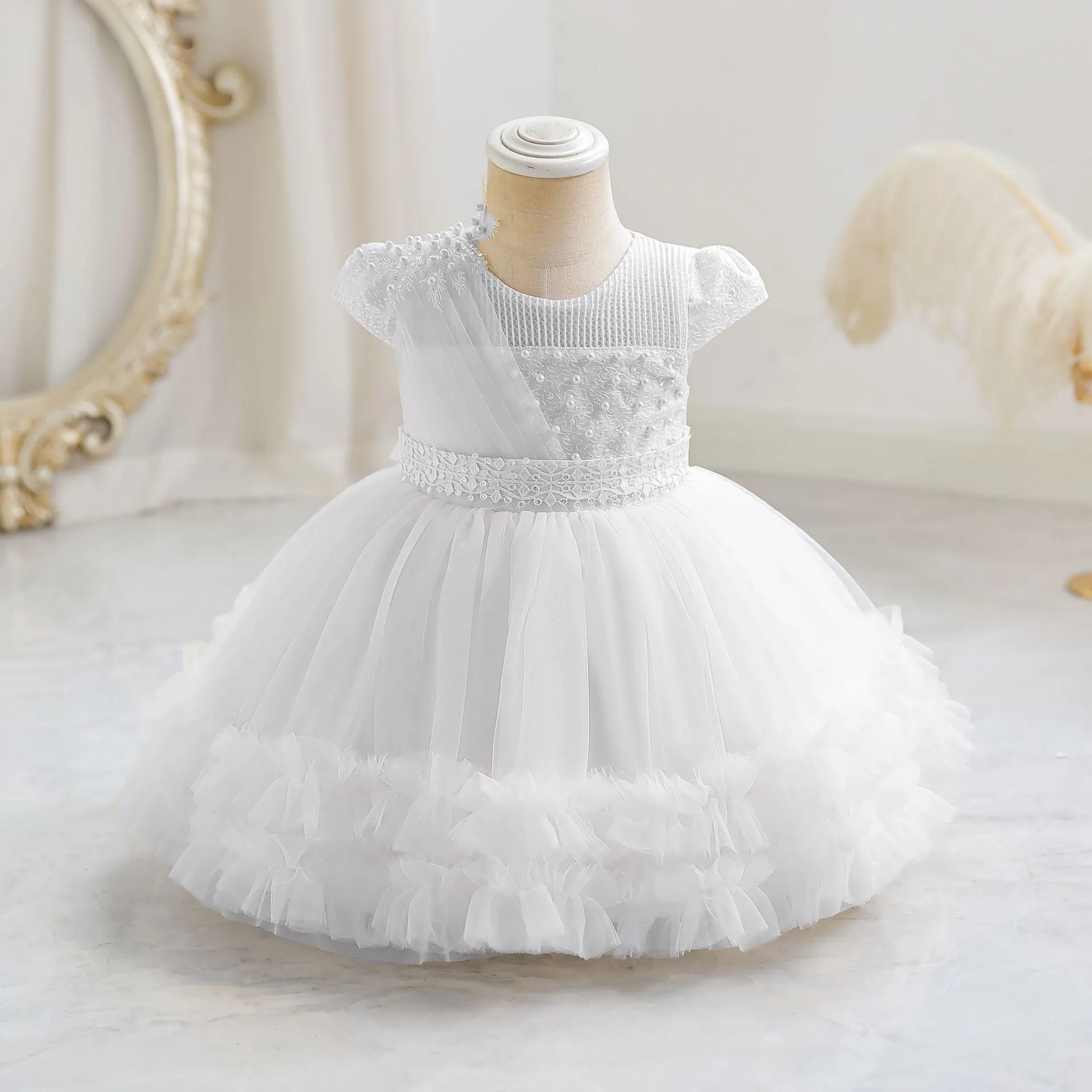 Adorable Puffy Tulle Princess Dress with Delicate Lace and Floral Accents