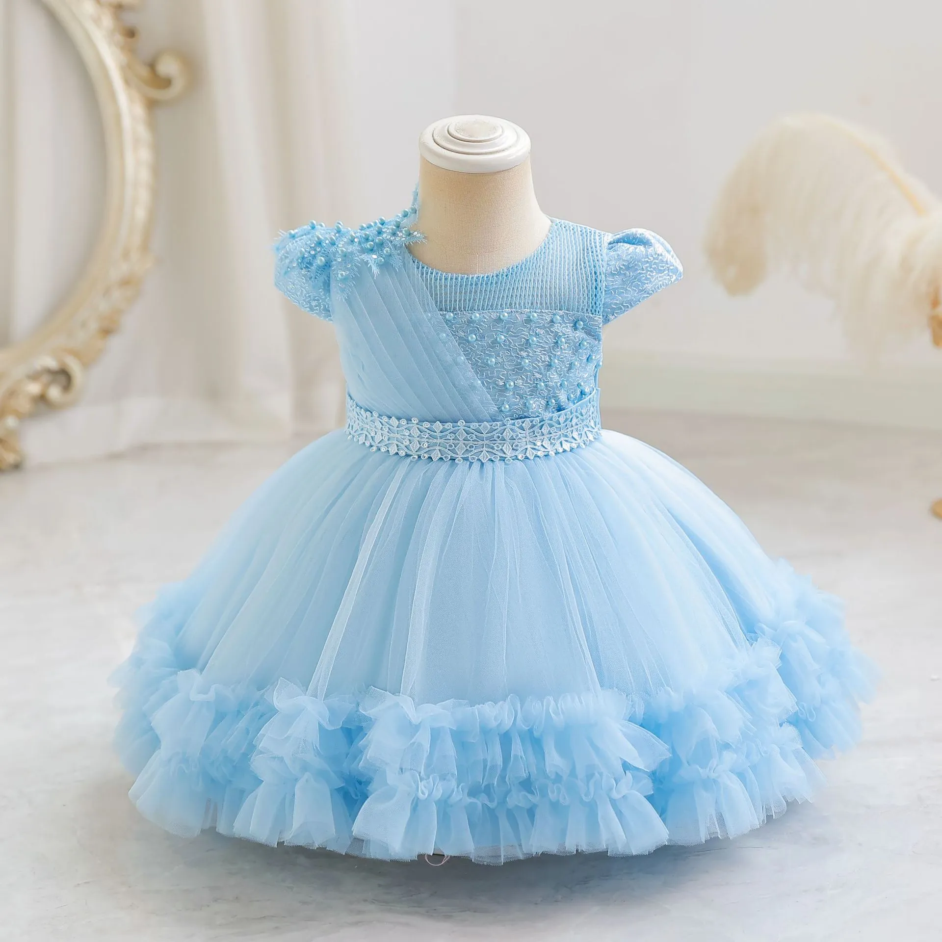Adorable Puffy Tulle Princess Dress with Delicate Lace and Floral Accents