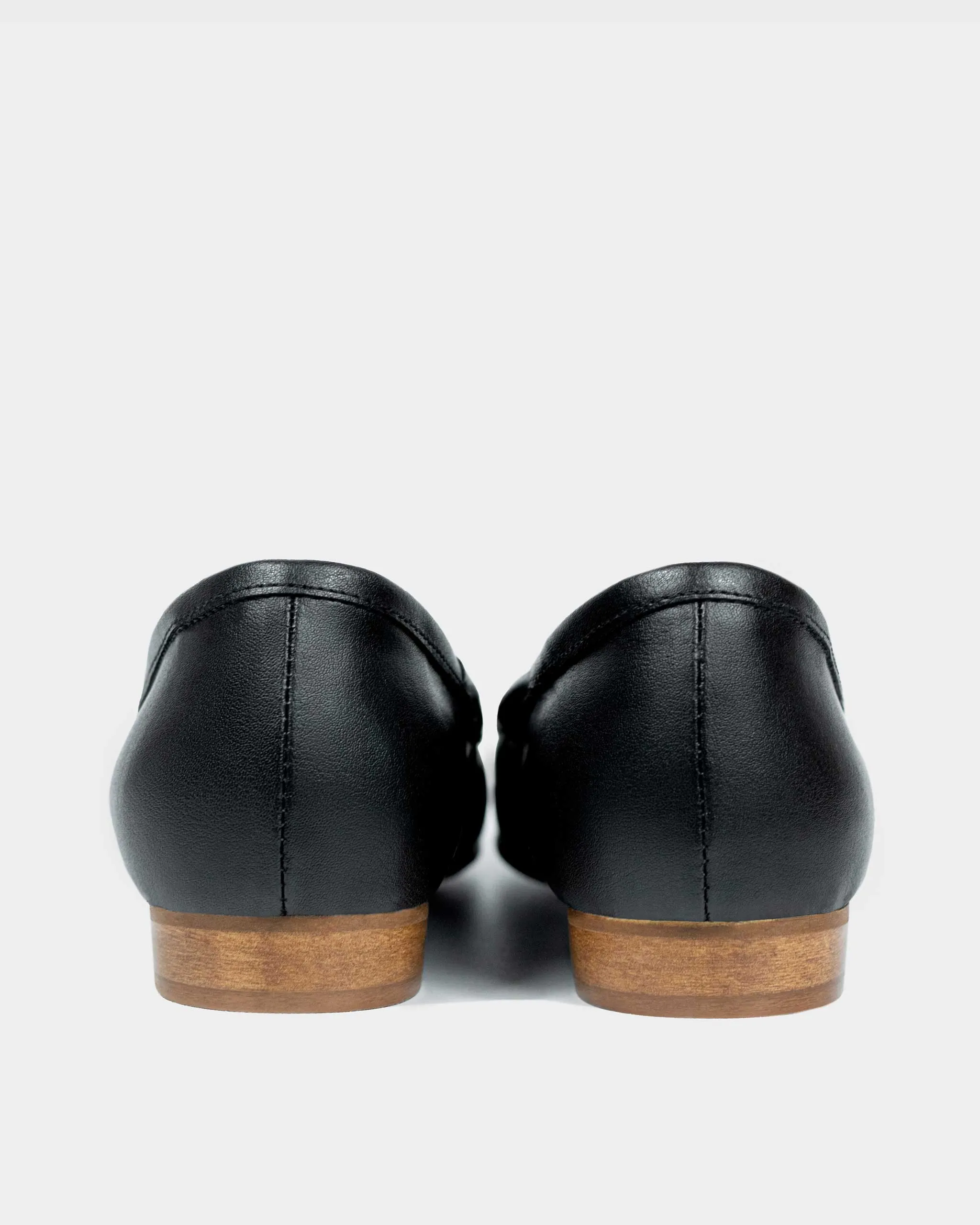 Audrey Pumps Black grape leather ballerinas - outlet