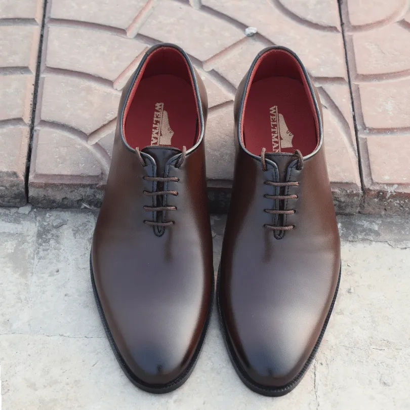 Brown Wholecut Shoes – Round Toe Premium Leather – WM200