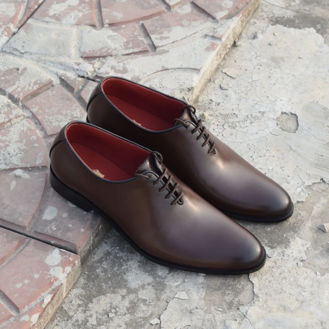 Brown Wholecut Shoes – Round Toe Premium Leather – WM200