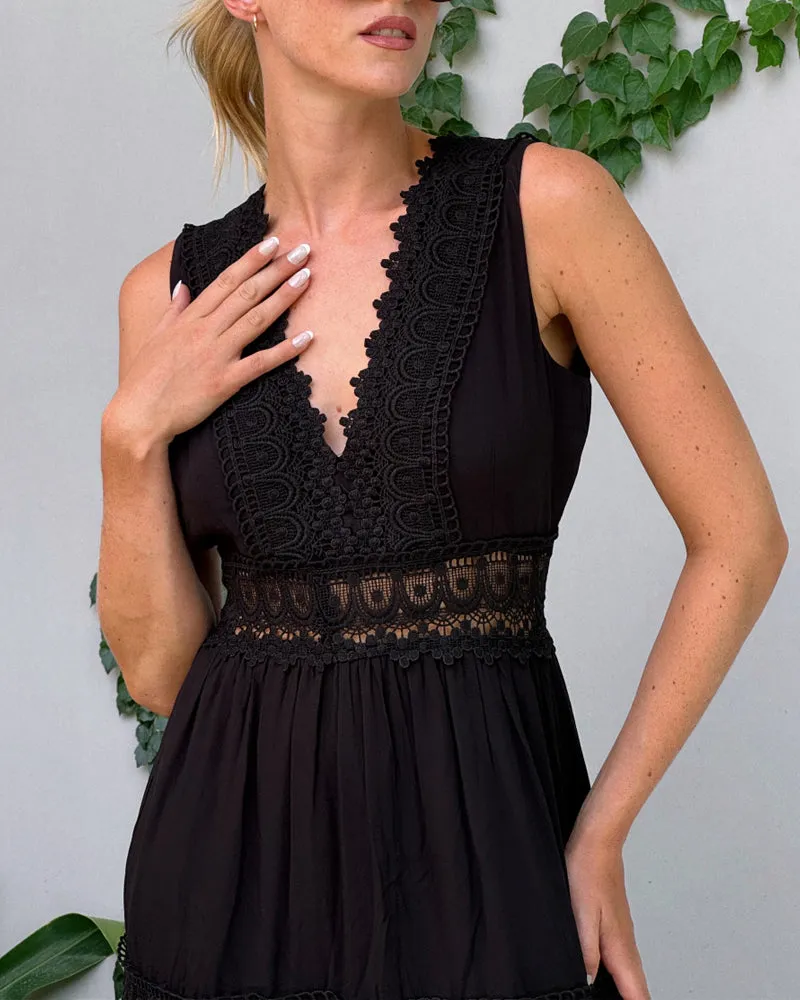 Clarisa - V-neck Dress