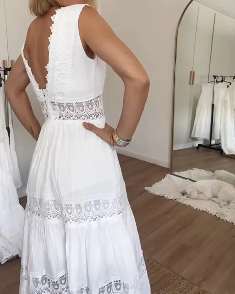 Clarisa - V-neck Dress