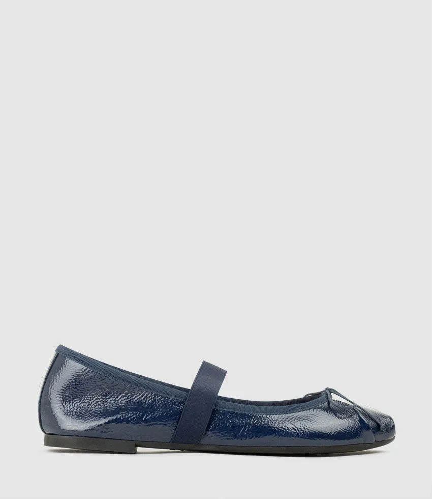EFFIE Ruched Ballet with Strap in Navy Patent