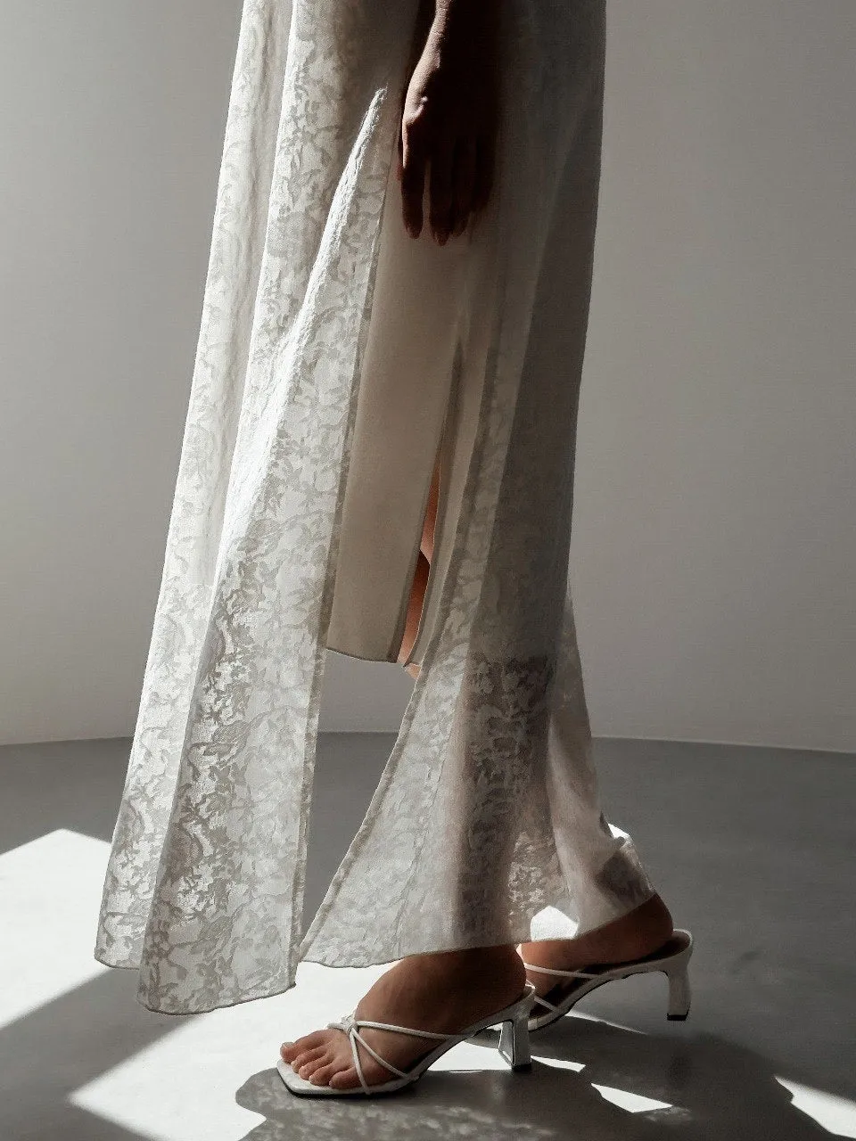 Elegant White Maxi Dress