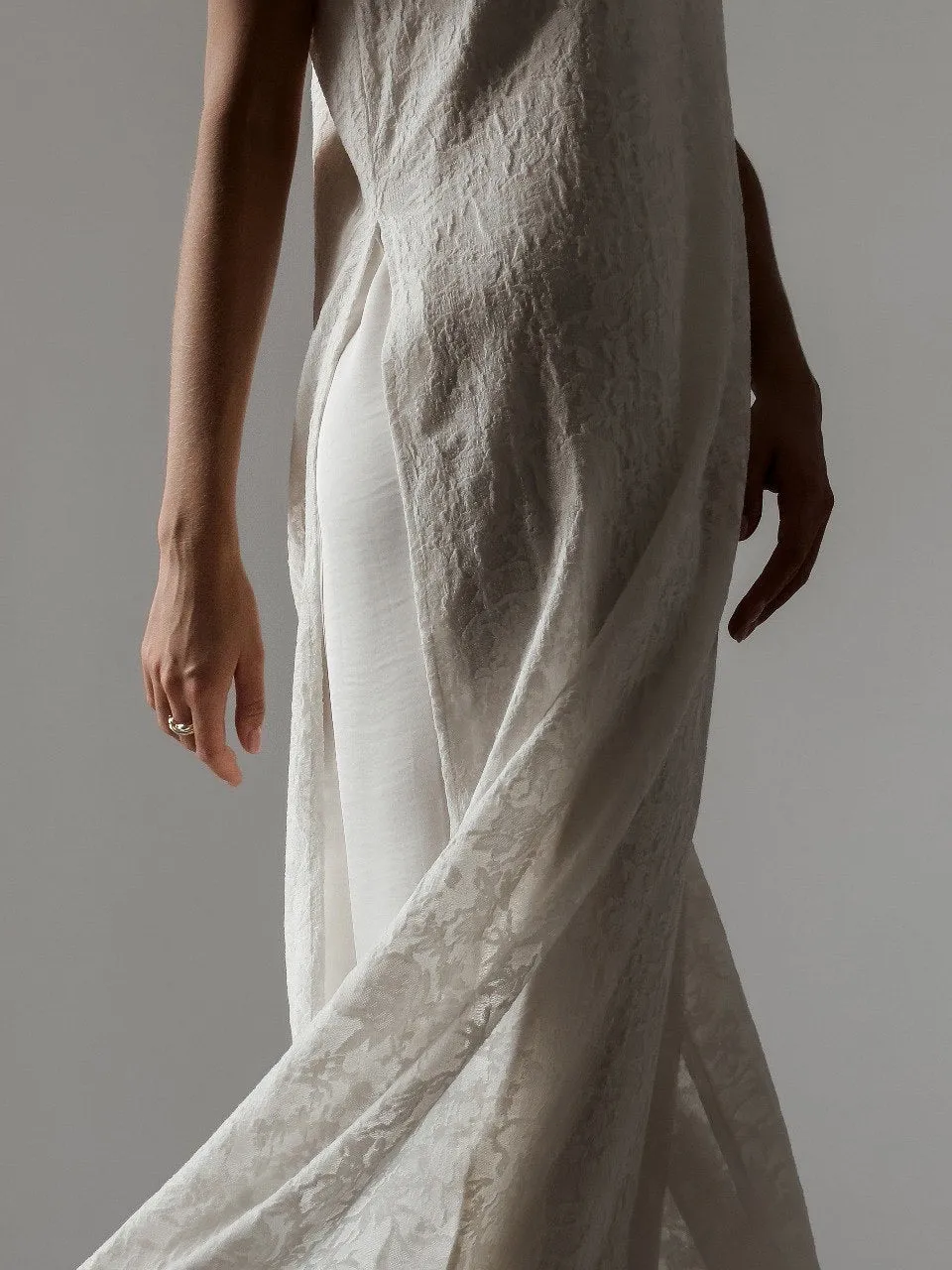 Elegant White Maxi Dress