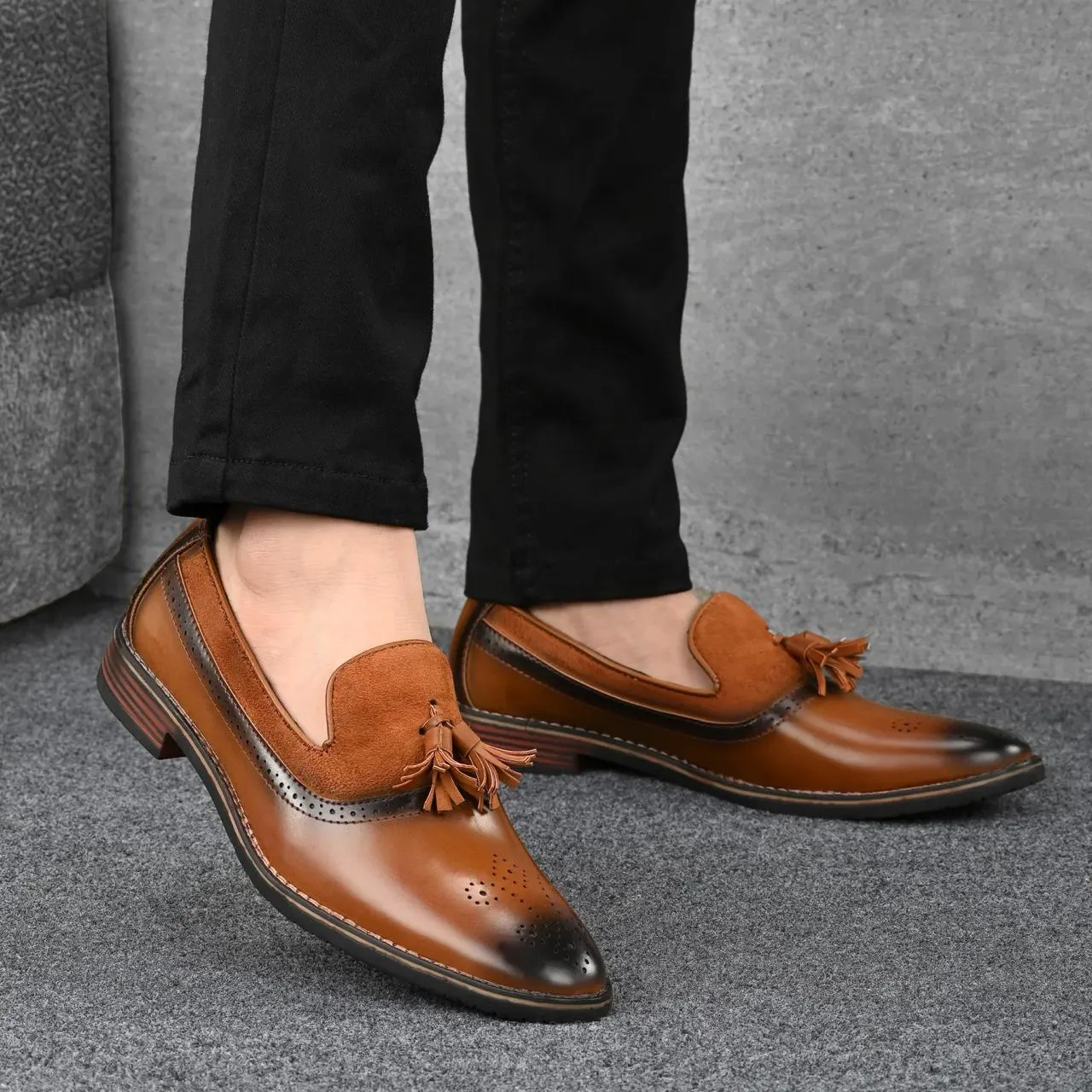 Fashionable Croc TASSEL Moccasins Formal Shoes For Office, Wedding And Party Wear-JonasParamount