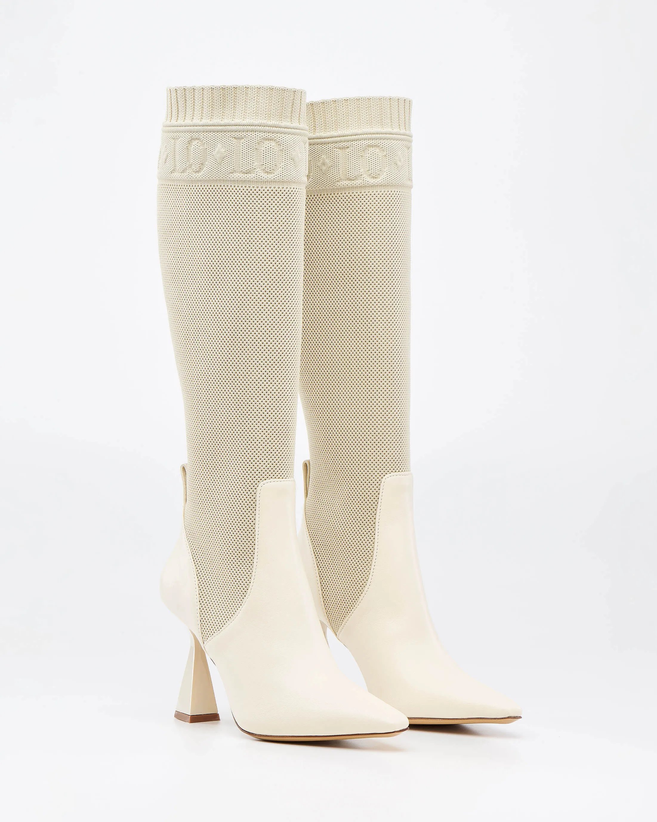 Lusitano White