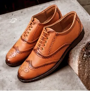 Martin Wingtips Brogue
