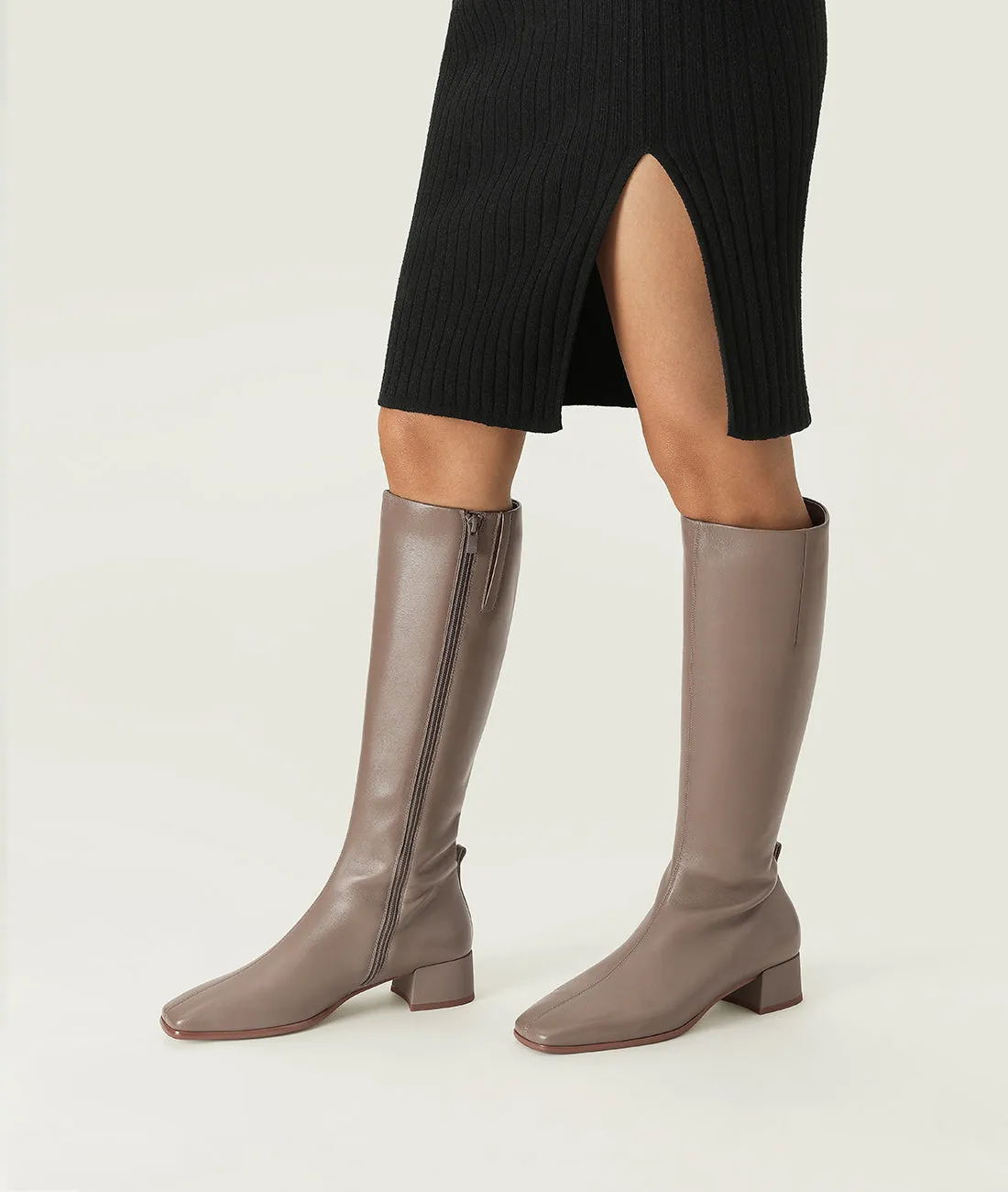 Milk Coffee (Knee-High Boot)