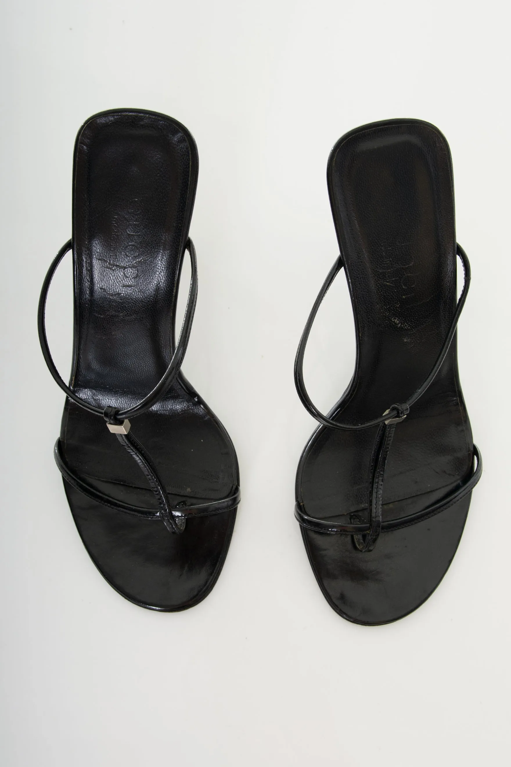 Minimal Heels 37