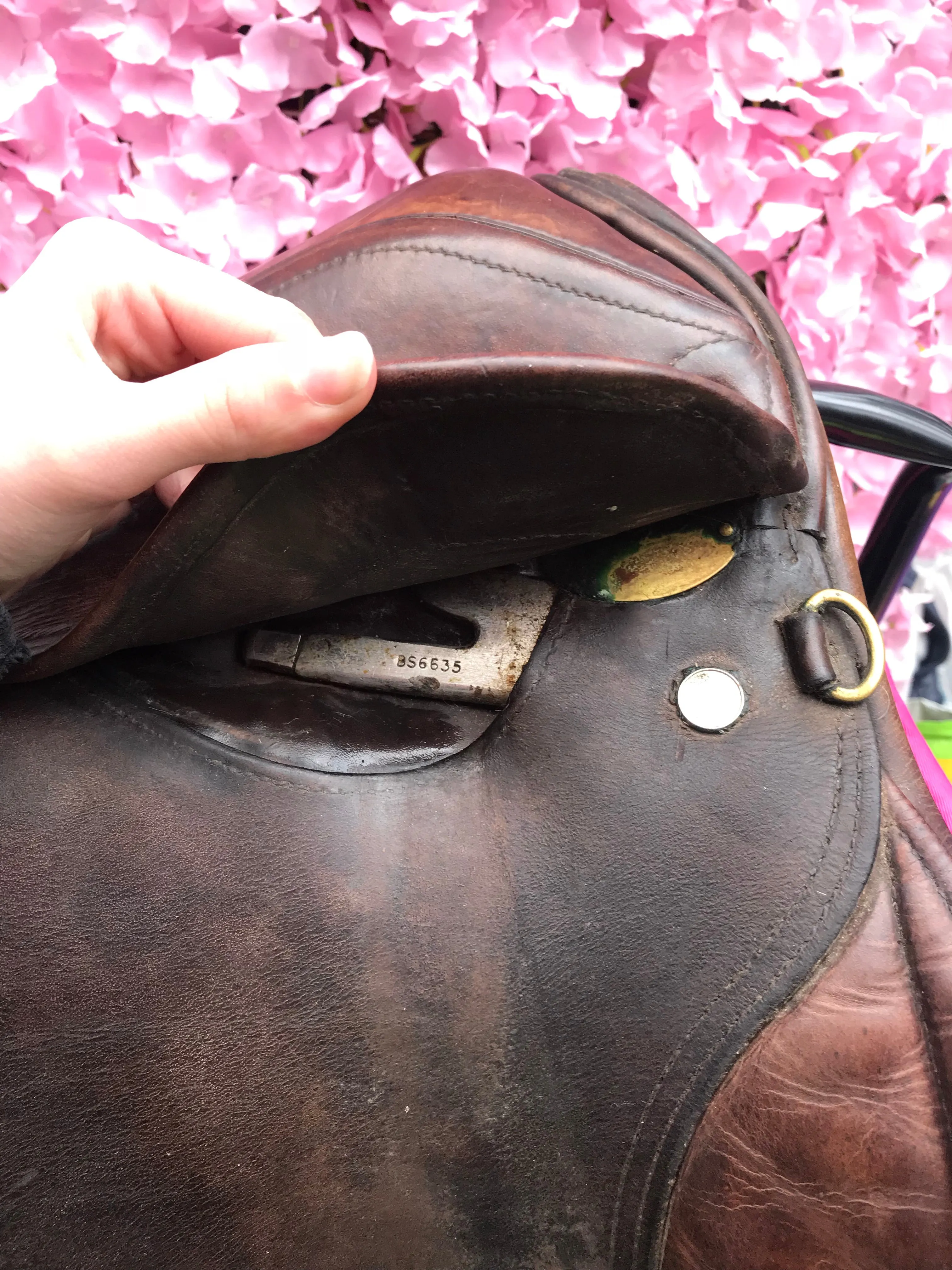 Oakfield 18” Med Brown English leather GP Saddle