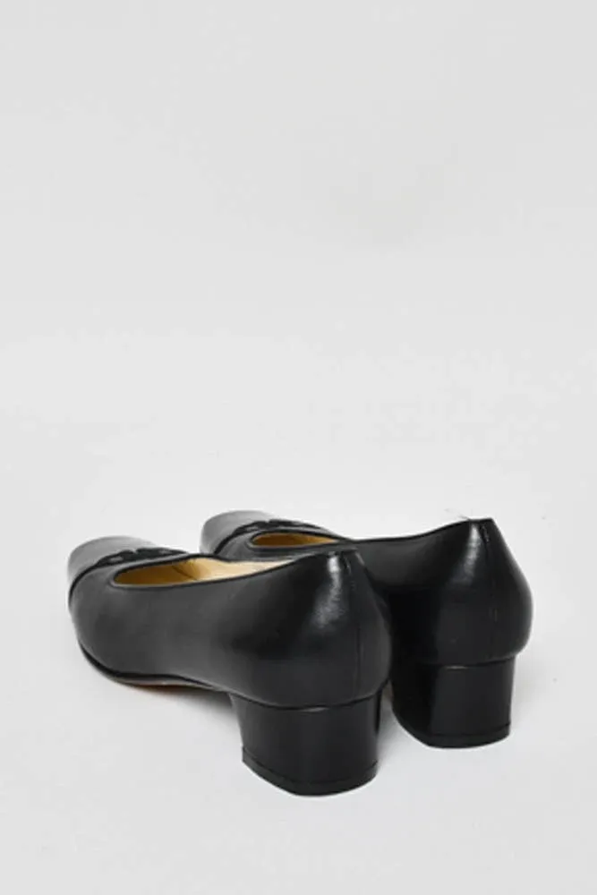 SALVATORE FERRAGAMO LEATHER CAP TOE BLOCK HEEL SHOES