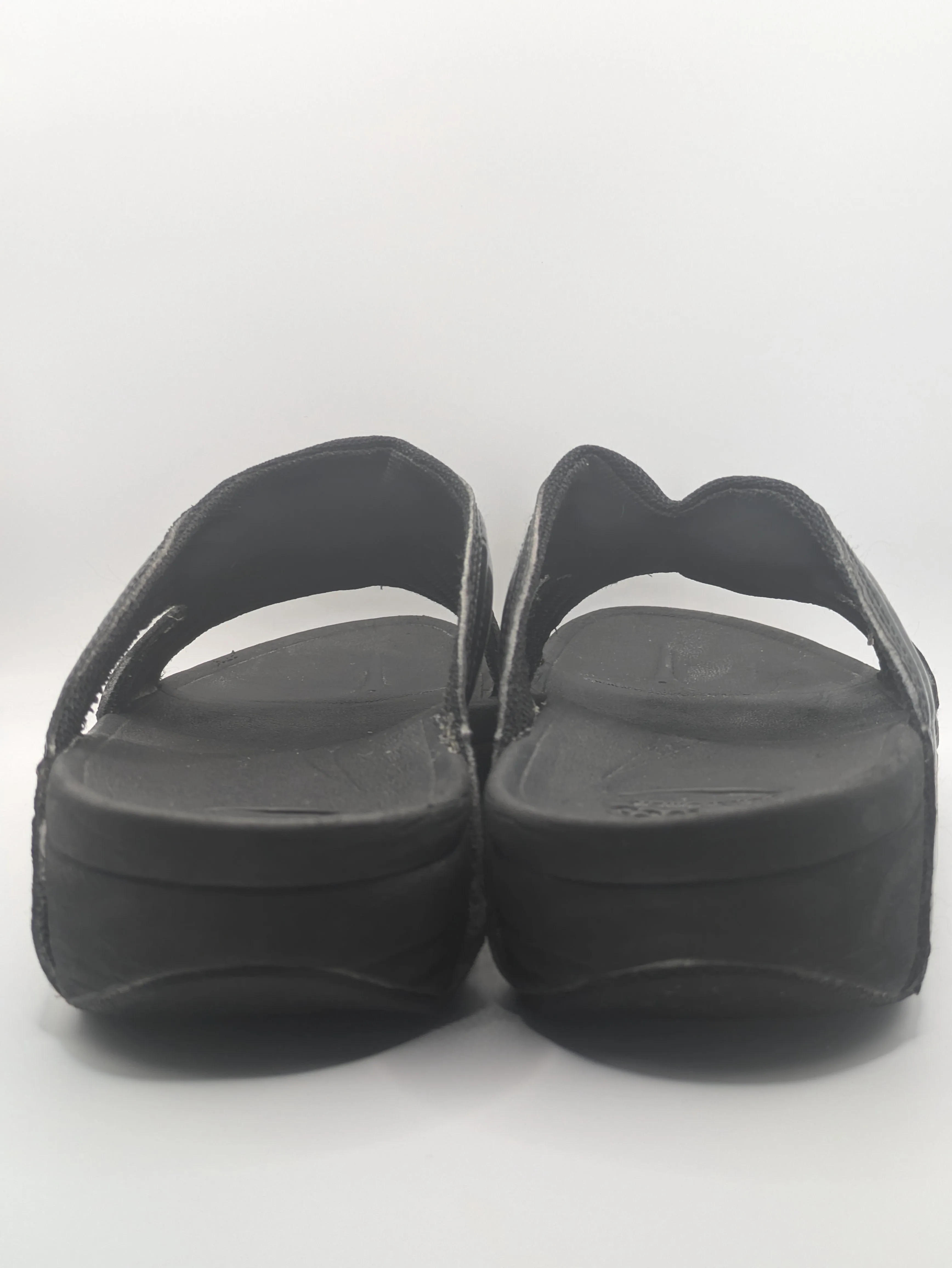 Shapes Freeway Patent FitFlop Slides Size: UK 4 / EU 37 / US 6
