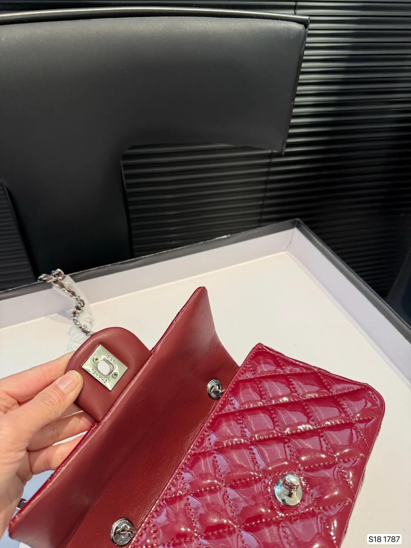 Tricolor Patent Leather Chain Flap Bag