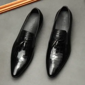 Upgrade your formal business look with these genuine leather pointed-toe dress shoes for men.