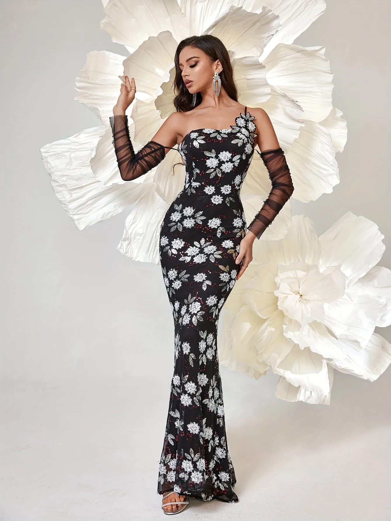 VougeVamp One-Shoulder Sequin Bodycon Dress – Elegant Long Sleeve Floor-Length Gown for Parties & Banquets
