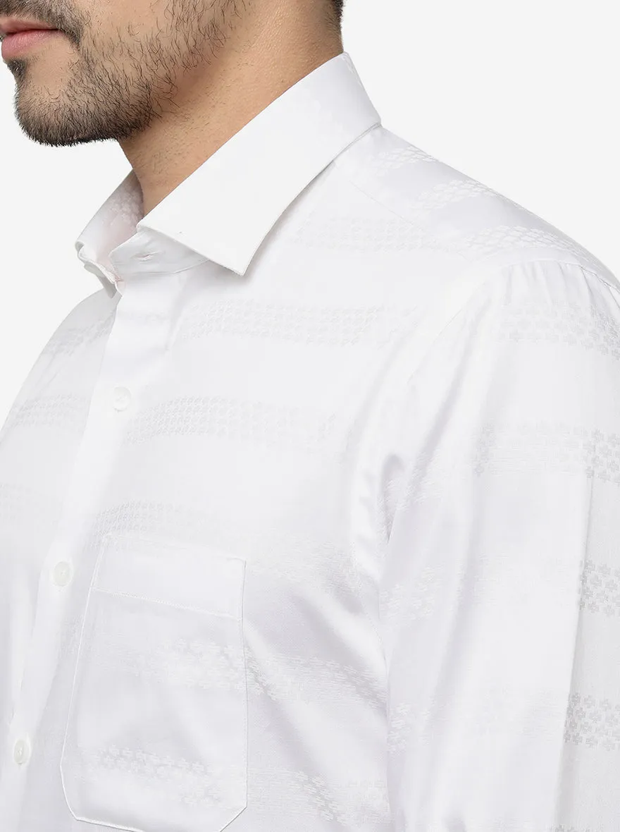 White Solid Slim Fit Formal Shirt | Metal